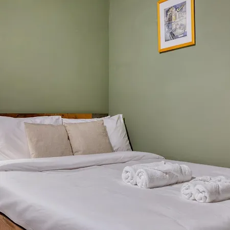 Chic 2 Bedroom In Balluta, St Julians By Sf Homes