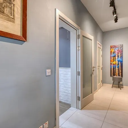 公寓 Chic 2 Bedroom In Balluta, St Julians By Sf Homes *