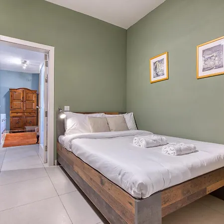 公寓 Chic 2 Bedroom In Balluta, St Julians By Sf Homes *