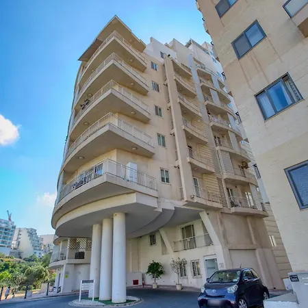 Chic 2 Bedroom In Balluta, St Julians By Sf Homes 公寓 Saint Julian's
